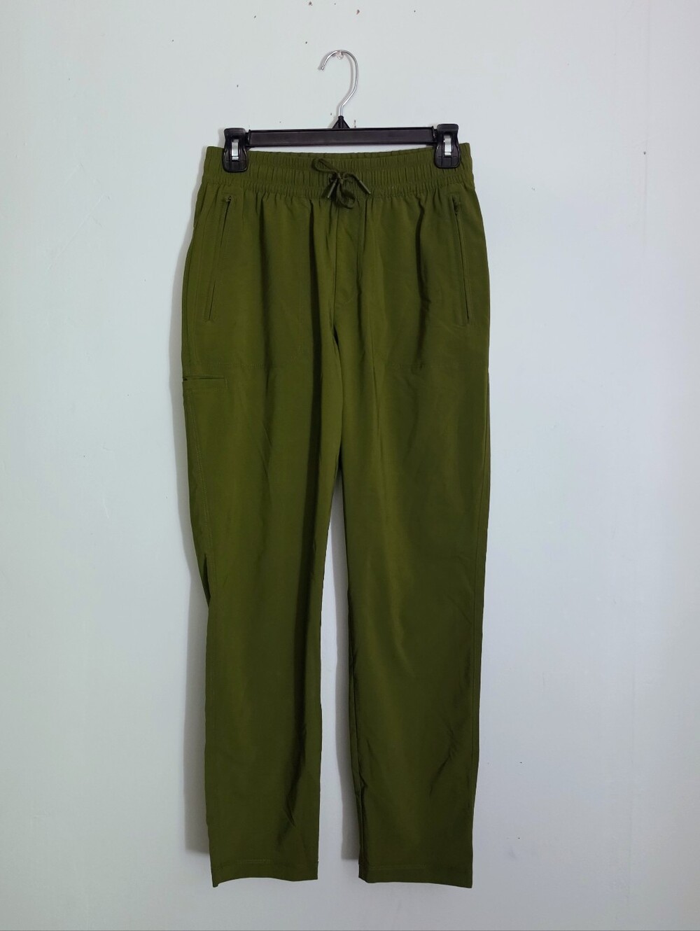 NWOT The North Face Olive Green Drawstring Track Pants